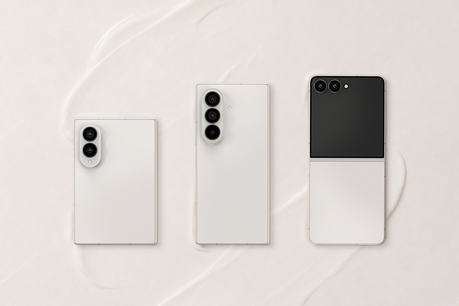 From left: Galaxy Z Fold8 Cream, Galaxy Z Fold8 Ultra Cream, and Galaxy Z Flip8 Cream