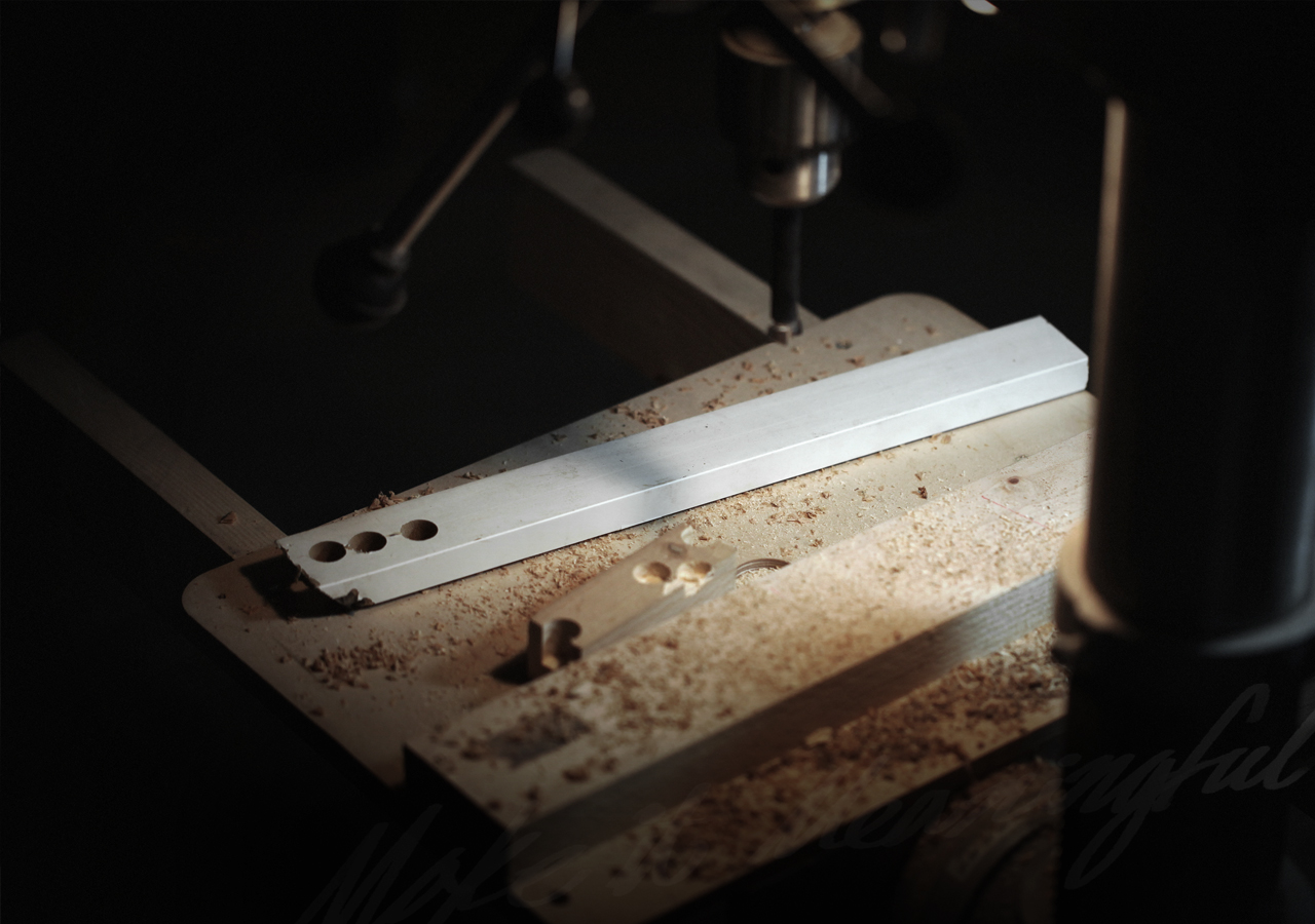 HRK’s work. The background image automatically turns to next image.