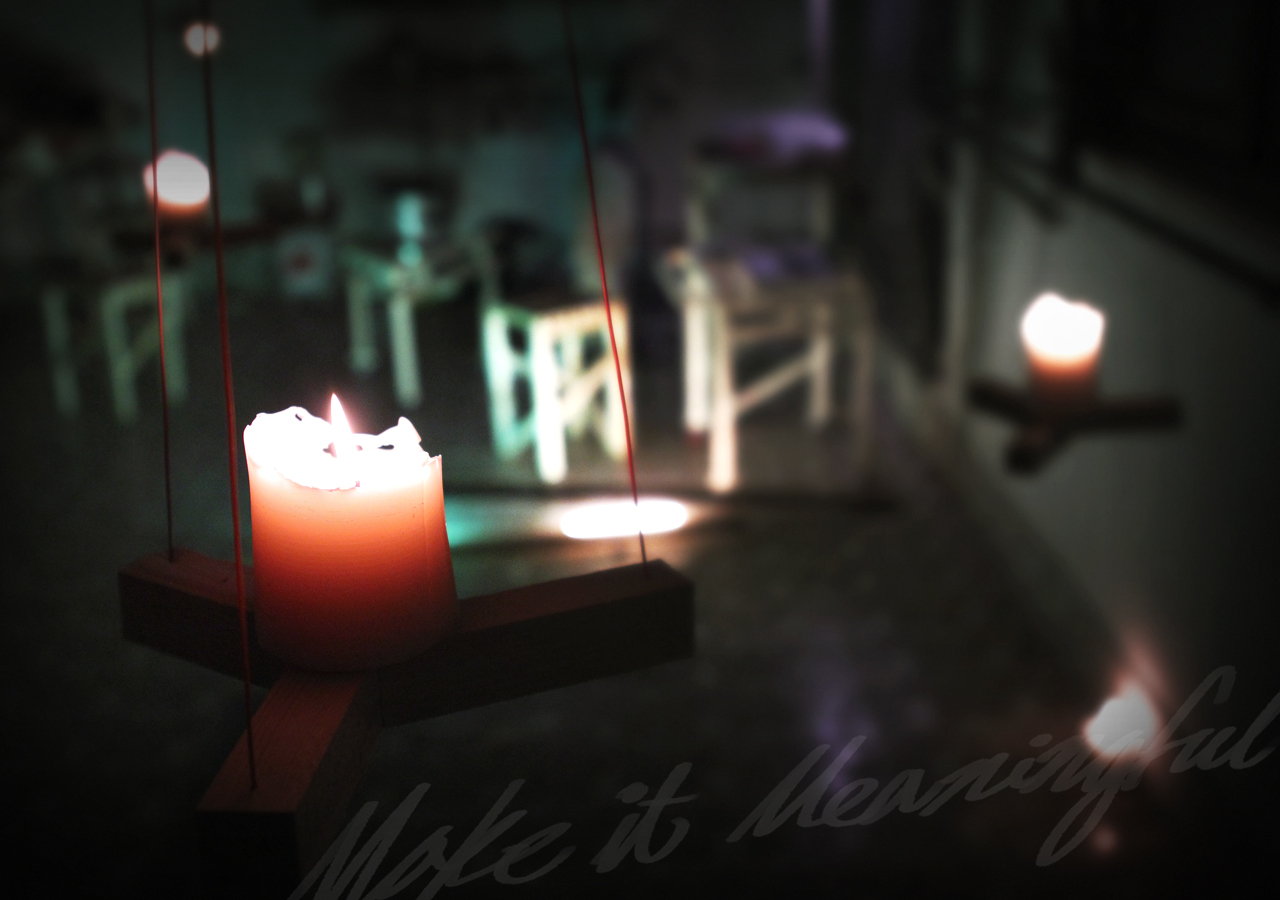 Diana Band’s work. The background image automatically turns to next image.