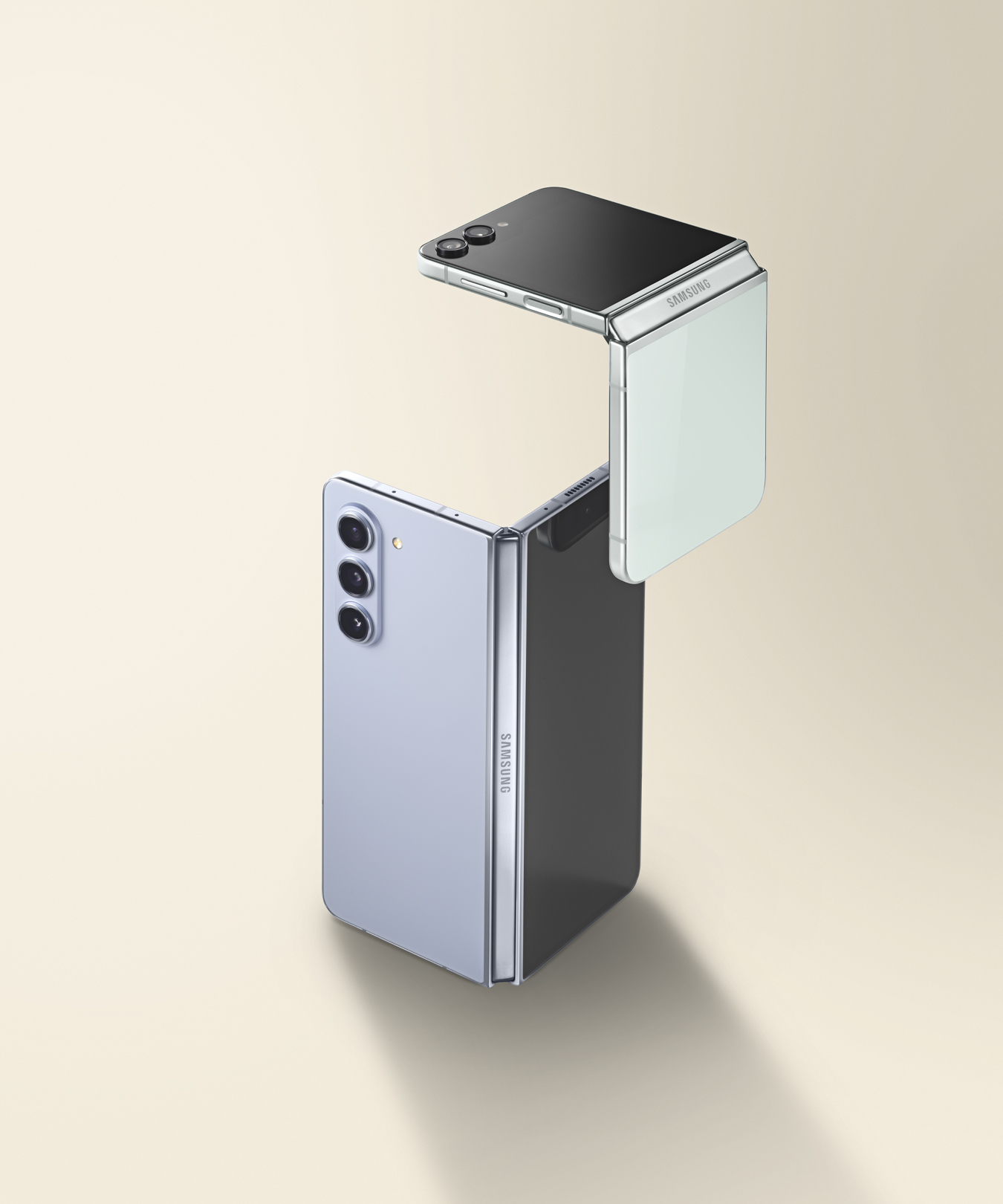 This image shows the Galaxy Z Flip 5 and Galaxy Z Fold 5 in a crossed position.
