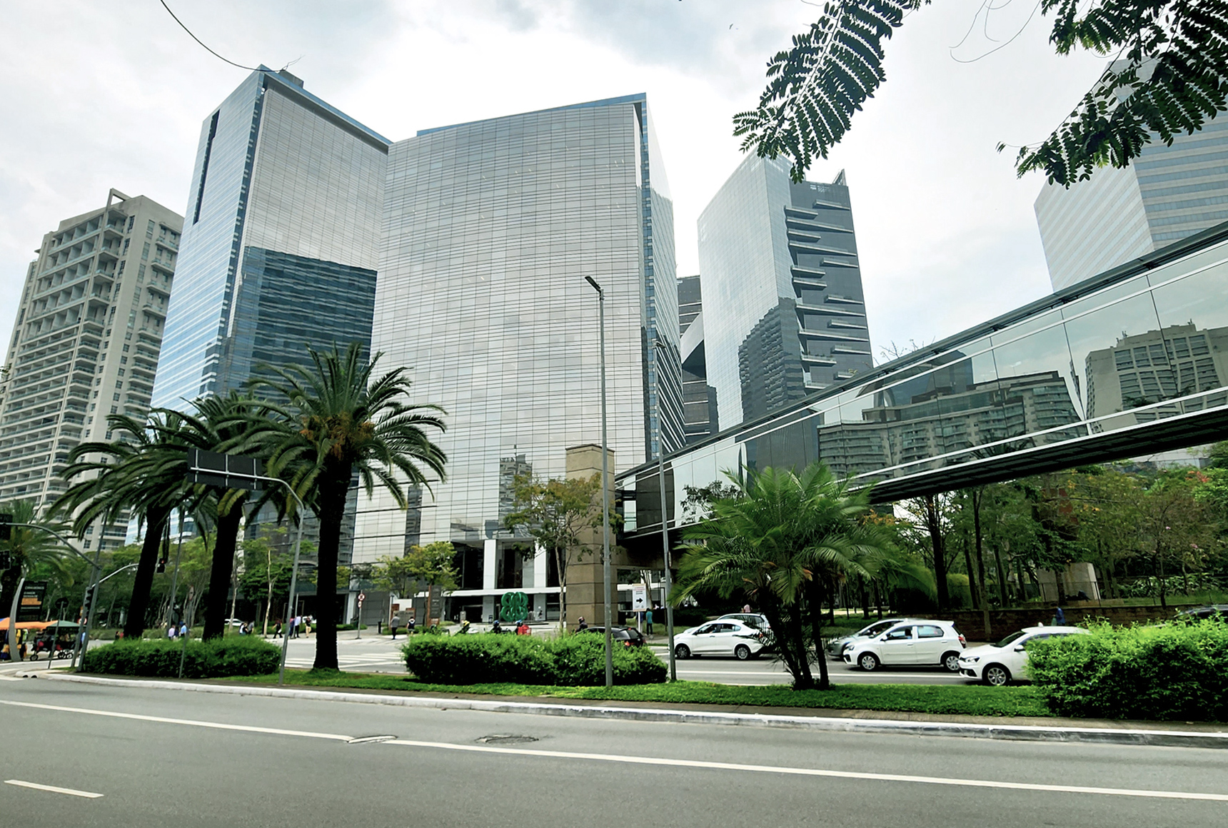 An image of the Sao Paulo’s street.