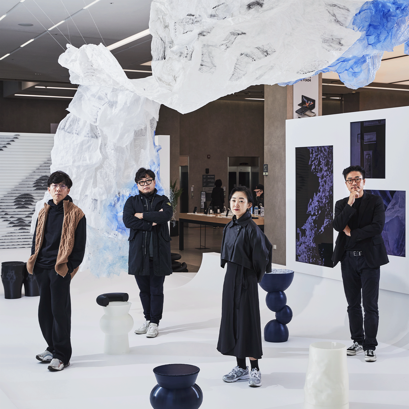 This is the profile picture of  Samsung designer and handcraft artists.